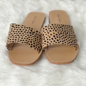 5 for $25| Charlie Paige Cheetah Wide Band Slide Sandals NWT Size 8